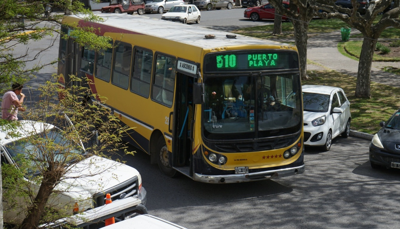 Micros Azules condicionan su continuidad a un nuevo esquema de transporte
