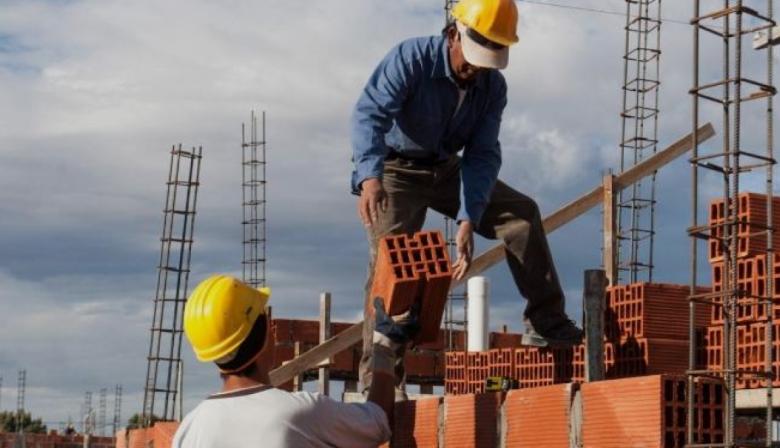 Franqui cuestionó los nuevos créditos hipotecarios: "No son una solución para el problema de la vivienda"