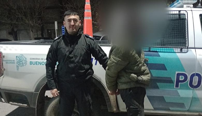 Dos operativos policiales permitieron frustrar un robo en Bromatología y esclarecer un arrebato
