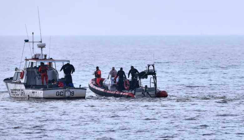 Buscan a dos kayakistas que desaparecieron durante el temporal