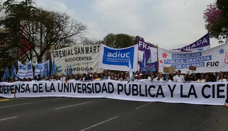 Paro docente :Gremios docentes y la UNICEN paran y marchan este jueves en Necochea y Quequén