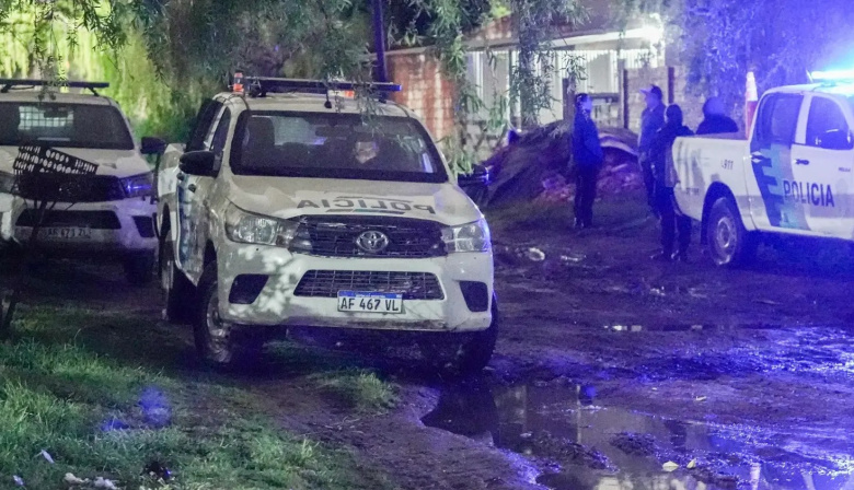 Quequén: investigan la muerte de un hombre hallado sin vida en el patio de su casa