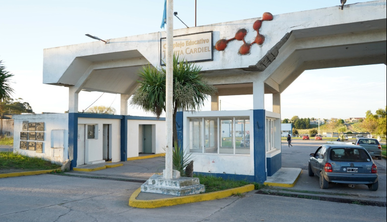 La comunidad del Instituto 31 se moviliza ante la posible suspensión de dos profesorados para 2027