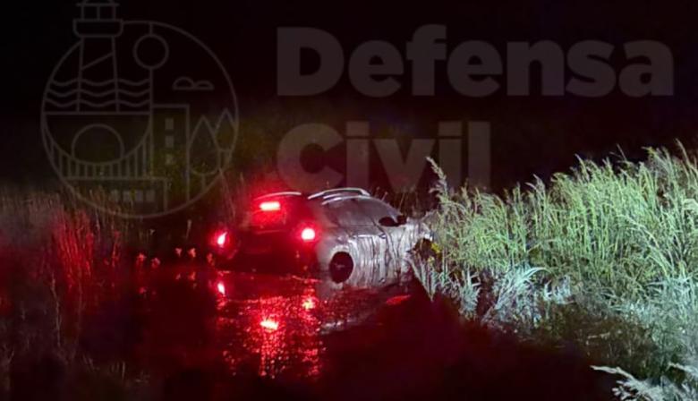 Un derrame de cereal sobre la Ruta 228 provocó un despiste que pudo terminar en tragedia