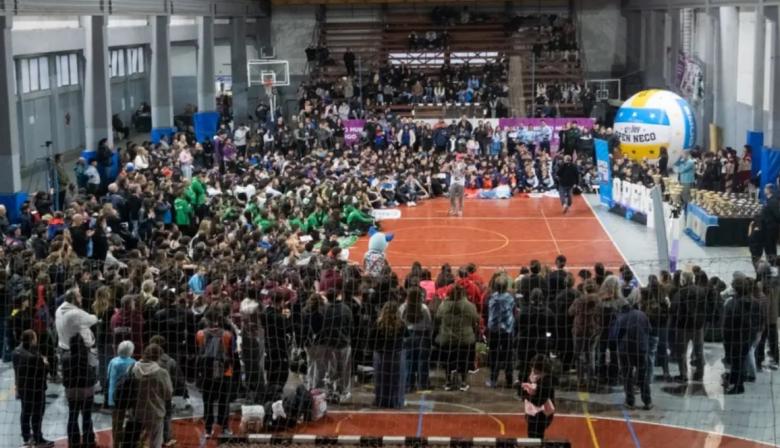 El Open Neco de vóley convocó a 59 equipos y generó un fuerte movimiento turístico en Necochea