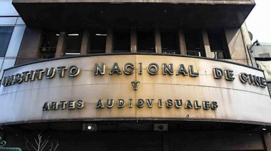 Otro ataque a la cultura: el Gobierno suspendió la ayuda financiera al cine nacional