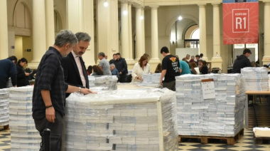 Crece la alarma en el Gobierno: Ramos Padilla no avalaría los cambios en la lista de LLA