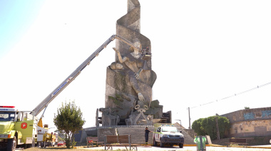 Se efectúa la puesta en valor del Monumento a la Gesta de Malvinas en Quequén