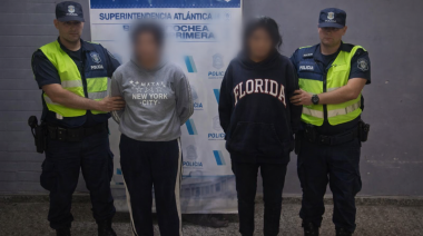 Allanamientos en Necochea: detuvieron a dos mujeres por un robo tipo “mechera” en el local ADN