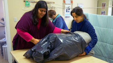 Llega el invierno y desde el taller Senderos de Luz ofrecen servicio de lavandería de acolchados y frazadas