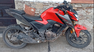 Cuatro aprehendidos tras allanamientos por un violento robo de moto en Necochea