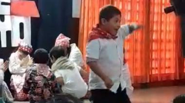 “Luquitas, Luquitas”: la ovación a un nene con síndrome de Down que emocionó a toda una escuela y dejó una lección de inclusión