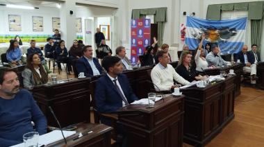 Rechazaron la rendición de cuentas del Ejecutivo y libertarios propusieron cobrar más a los puestos ambulantes para corregir el déficit