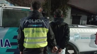 Violencia sin fin: Mientras Necochea marchaba por Ni Una Menos, un joven fue detenido por violar una perimetral