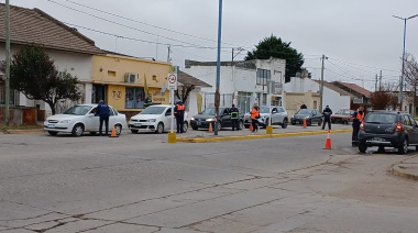 El municipio refuerza la educación vial en la calle con charlas preventivas