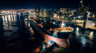 Puerto Quequén: el buque Seralia completará una de los mayores exportaciones de la historia