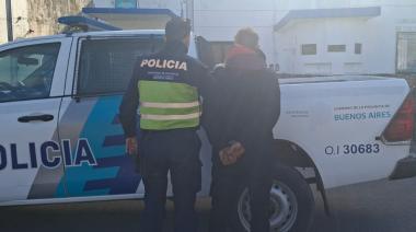 Dos violentos episodios en Necochea: una pelea con cuchillos y un caso de violencia de género terminaron con aprehendidos