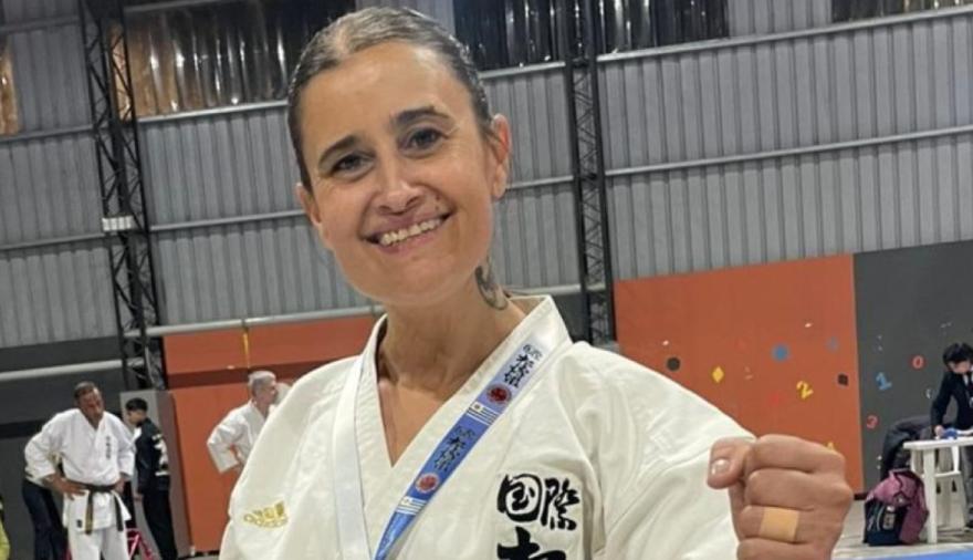 Rosa Parson se consagró campeona internacional de karate en Uruguay