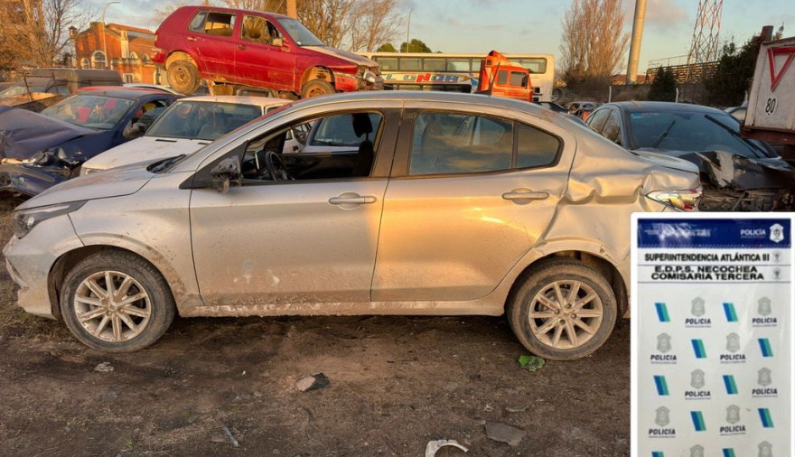 Un auto volcado días atrás en Avenida 2 tenía pedido de secuestro activo: un joven fue imputado