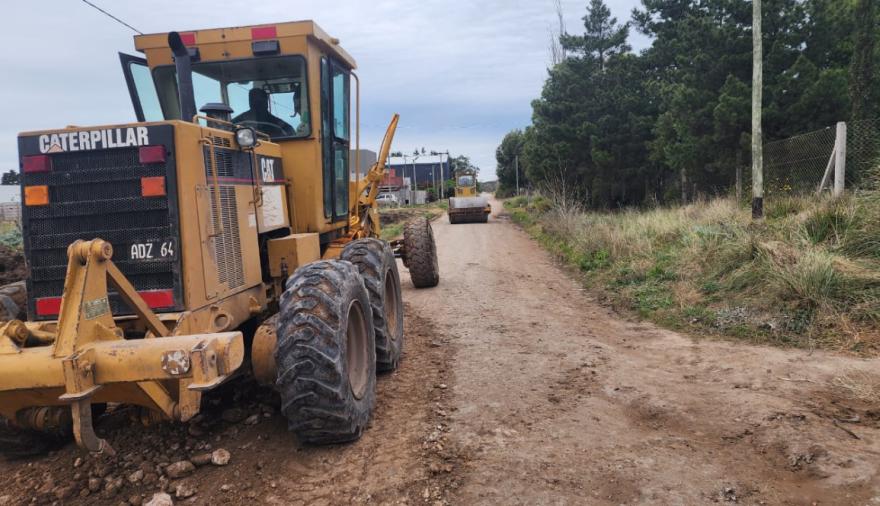 Continúan los trabajos viales del EMSUR en distintos puntos del distrito