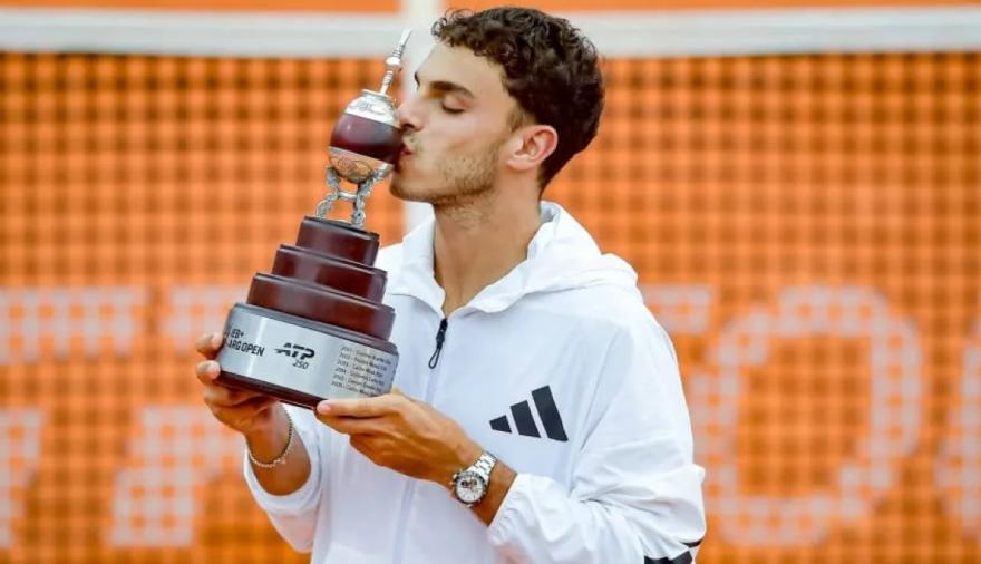 Francisco Cerúndolo es el nuevo campeón del Argentina Open tras vencer a Luciano Darderi en sets corridos