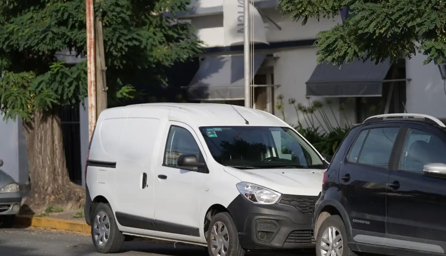 Recuperan en Mar del Plata una Kangoo robada en Necochea y detienen al presunto autor