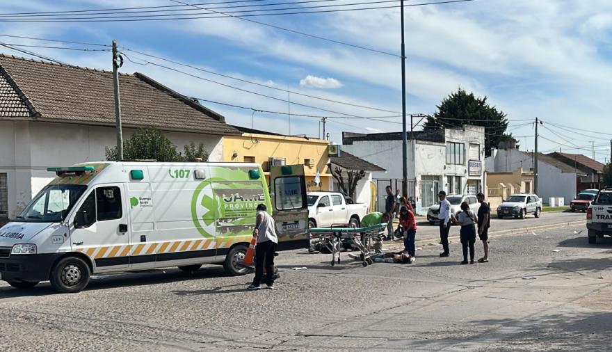 Choque entre motocicletas en plena avenida dejó varios heridos y generó un amplio operativo