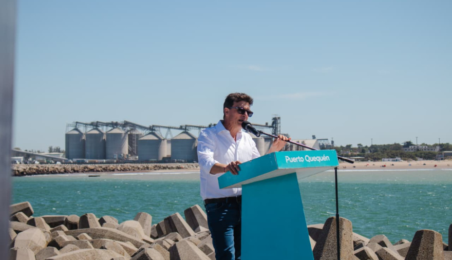 Carrillo confirmó obras contra la erosión costera y aseguró que el Puerto financiará la recuperación de la Avenida Almirante Brown