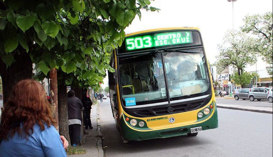 Otra vez sin colectivos: una asamblea de choferes paralizó el transporte público en Necochea y Quequén