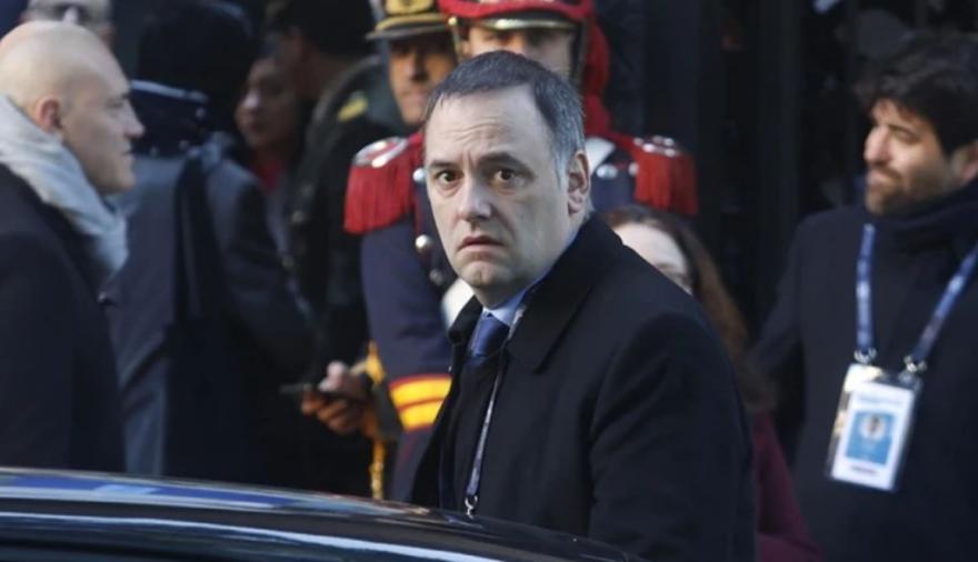 Renuncia de Adorni: una frase de su carta abrió un nuevo foco de polémica y multiplicó los interrogantes