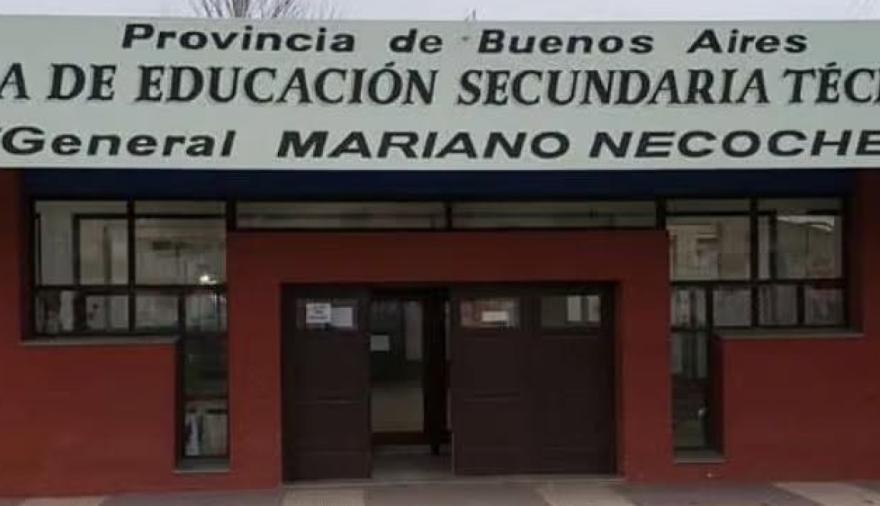 ATE alertó por problemas edilicios y presencia de plagas en la Escuela Técnica Nº 2