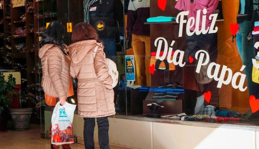El Día del Padre no logró impulsar el consumo: las ventas cayeron por cuarto año consecutivo