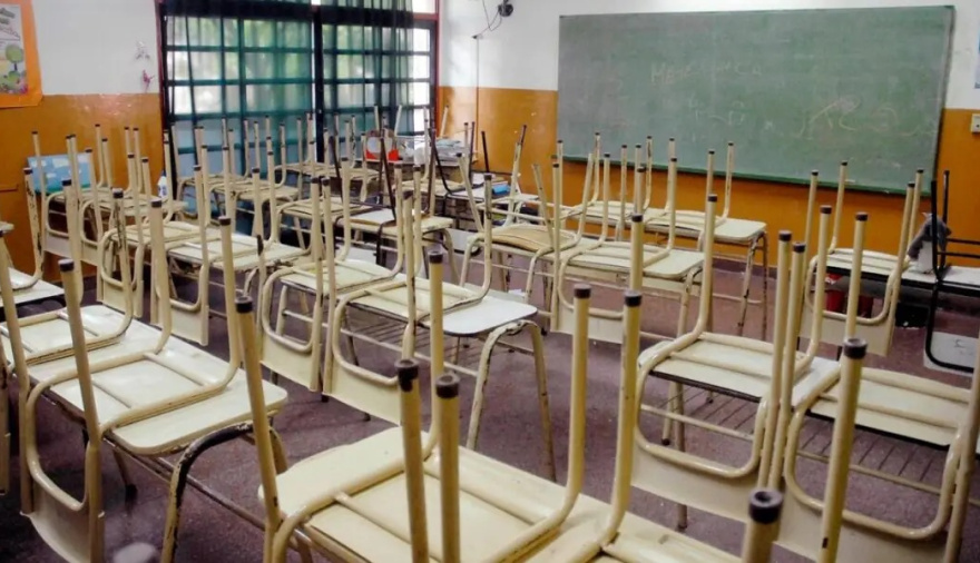 Un paro doble pone en riesgo la vuelta a clases tras las vacaciones de invierno