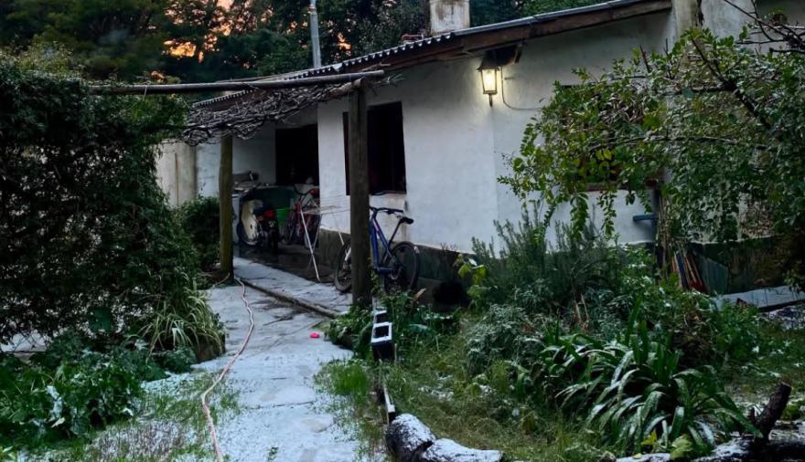 Necochea amaneció de blanco: nieve, agua nieve y paisajes históricos sorprendieron a toda la región