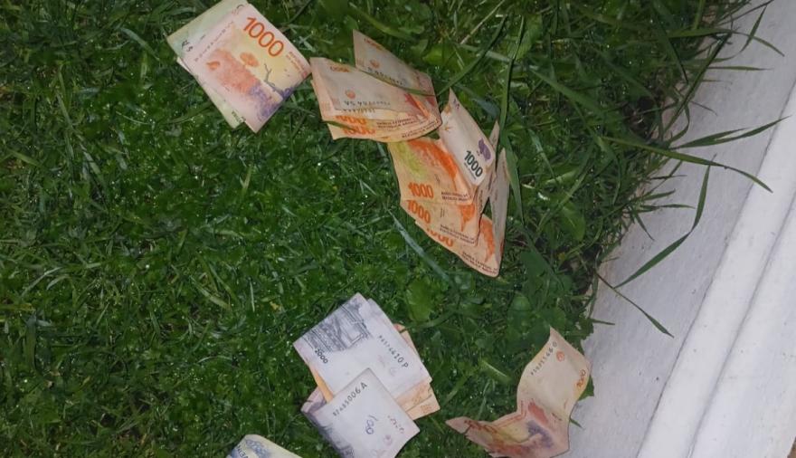 Frustraron un robo en un comercio y atraparon a un adolescente tras un asalto a una heladería en Necochea
