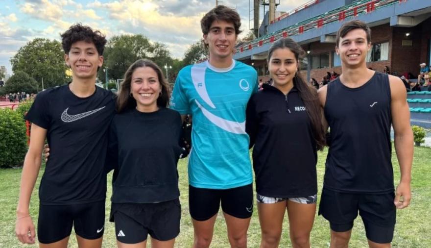 Santino Marchetti y Rosario Coronel representarán a Necochea en el Nacional U23 de atletismo