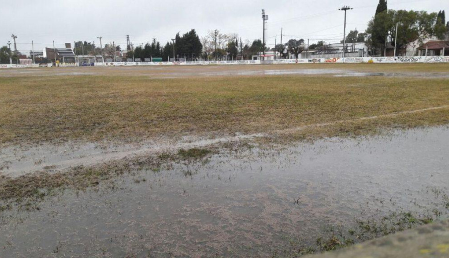 La fecha 13 volvió a suspenderse por el mal estado de las canchas y se reprogramó para el próximo finde