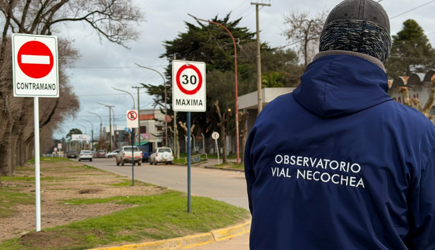 Refuerzan la educación vial y el ordenamiento del tránsito en el sector de 77 y 58