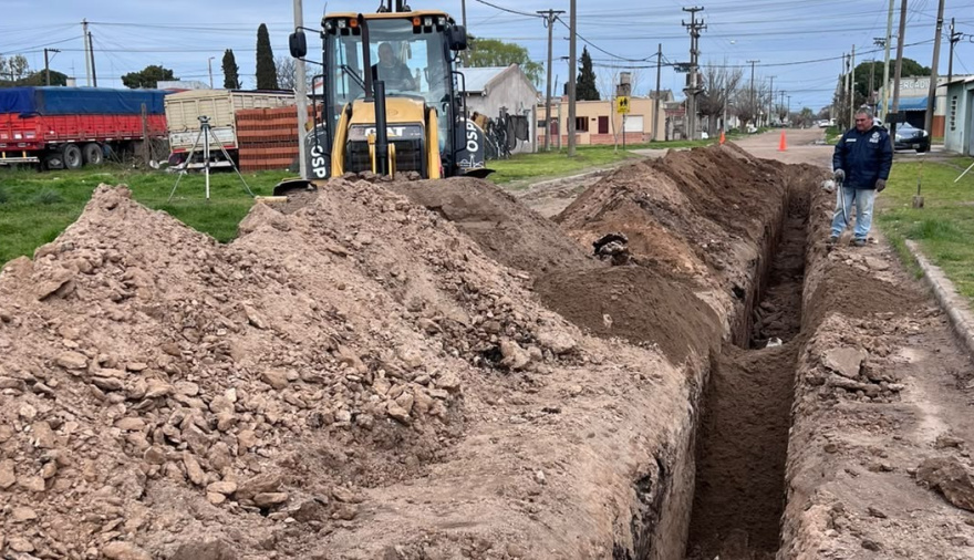 Concluyó la obra de la colectora cloacal, clave para el Barrio Norte