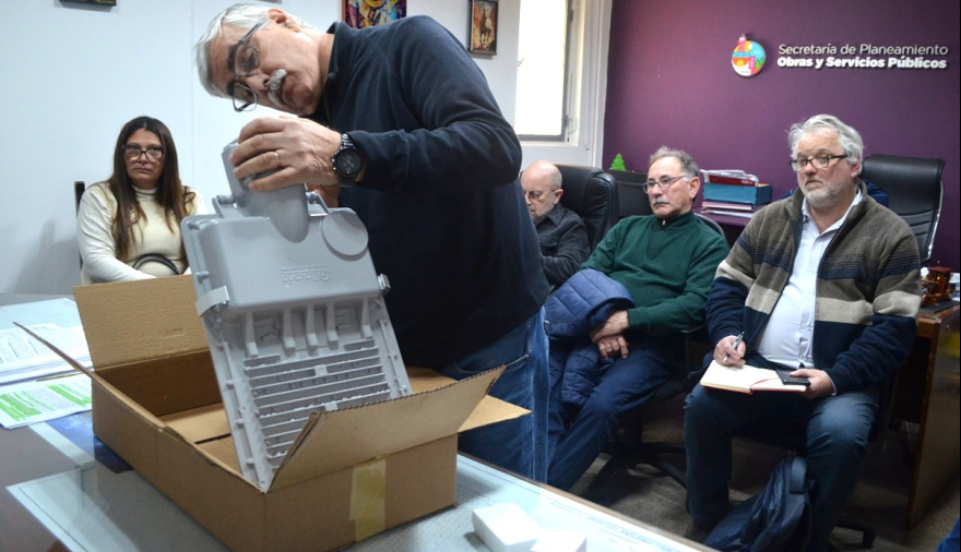 Tres empresas se presentaron en la licitación para el recambio de casi 1.500 luminarias LED