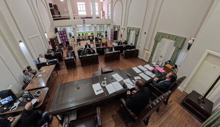 El Concejo Deliberante debate proyectos sobre seguridad en Claraz y la regulación de ruidos molestos por caños de escape