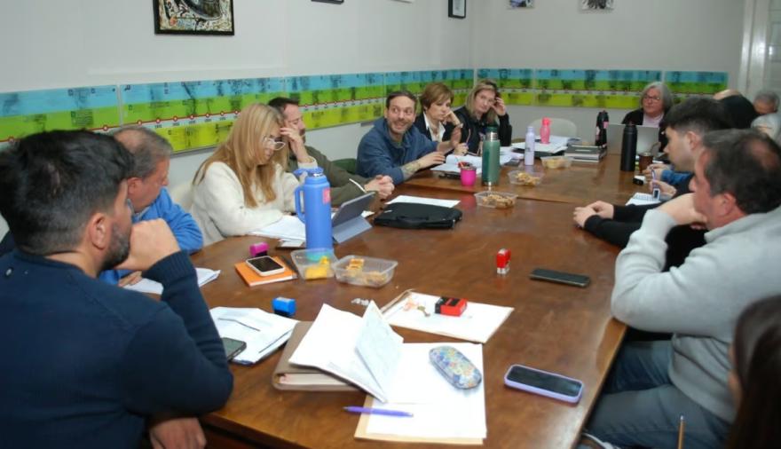 Avanzan en el análisis del pliego de colectivos y posponen la sesión del HCD para el 22 de octubre