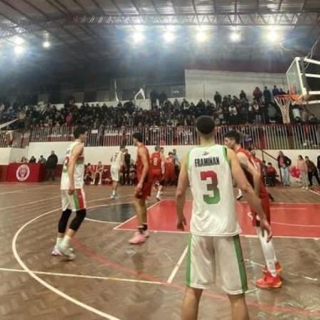 Centro Vasco ganó como visitante y quedó a un paso del título en la final del Torneo Apertura de básquet