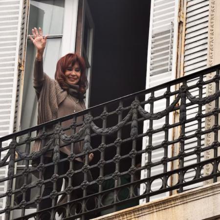 La Justicia le otorgó la prisión domiciliaria a Cristina Kirchner