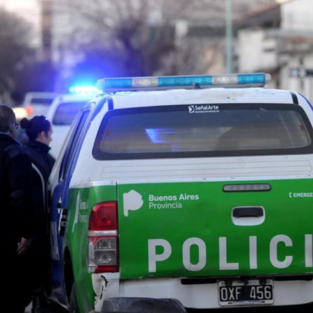 La Policía recuperó una moto robada y detuvo a dos delincuentes adolescentes en Necochea