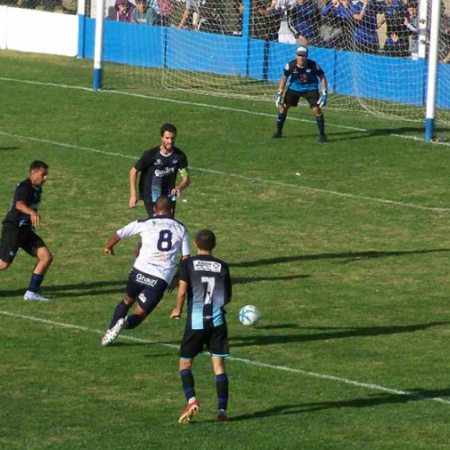 Liga Necochea de Fútbol: se juega la última fecha de los interzonales del Torneo “Alejandro Barberón”