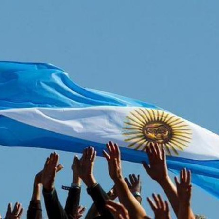 ¡Viva la Patria! Un 9 de Julio con la soberanía en riesgo