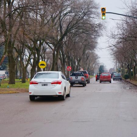 Pusieron en funcionamiento los semáforos de 58 y 81