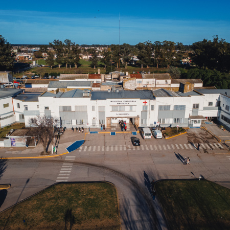 El Hospital Ferreyra presentó un nuevo sistema de solicitud de turnos vía WhatsApp para especialidades