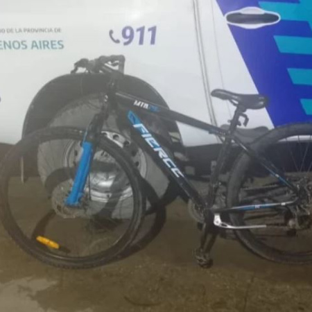 Tres menores demorados por el robo de una bicicleta en una iglesia evangélica